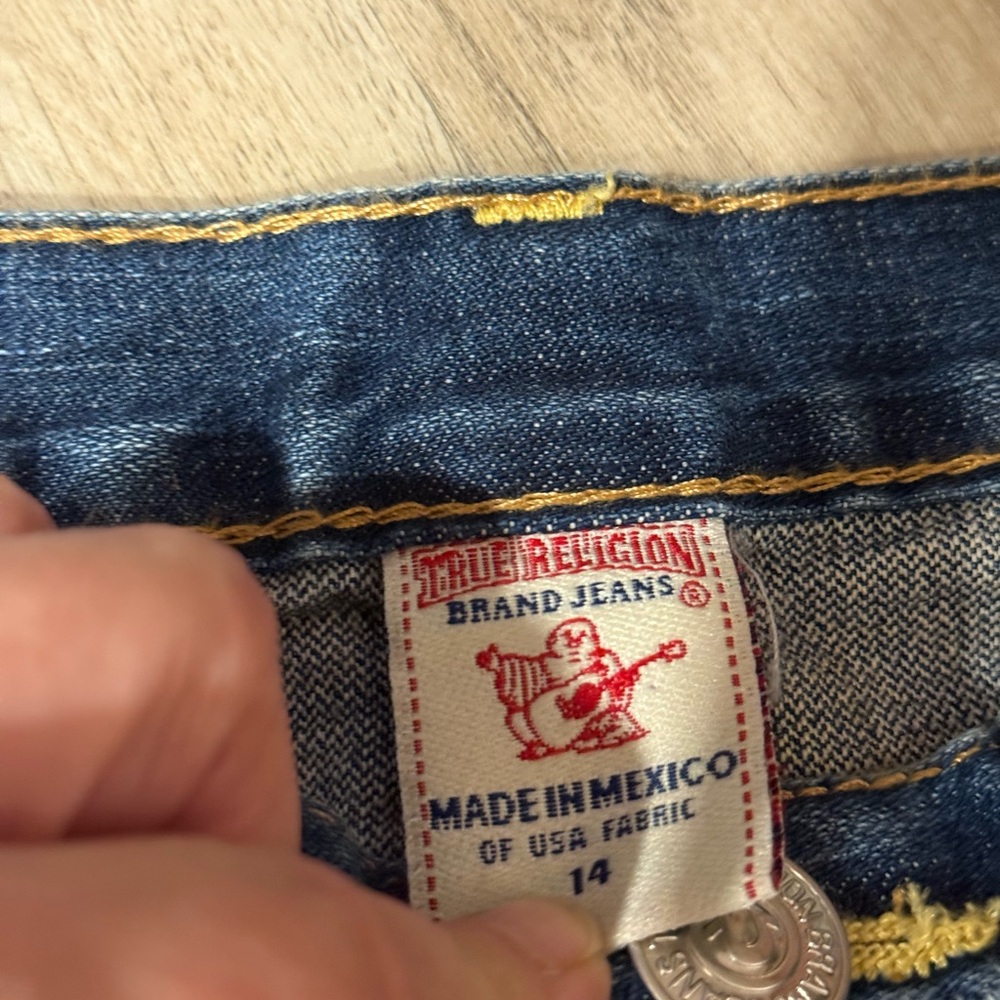 True Religion Boys Size 14 Billy Bootcut Distressed Jeans NWT - Picture 4 of 10